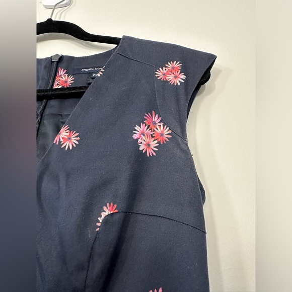 French connection Aline mini dress with delicate floral print size 4 - Picture 7 of 16